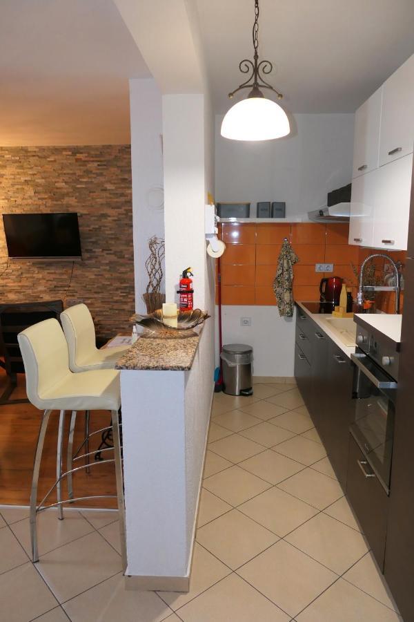 סנג' Apartment Marko מראה חיצוני תמונה