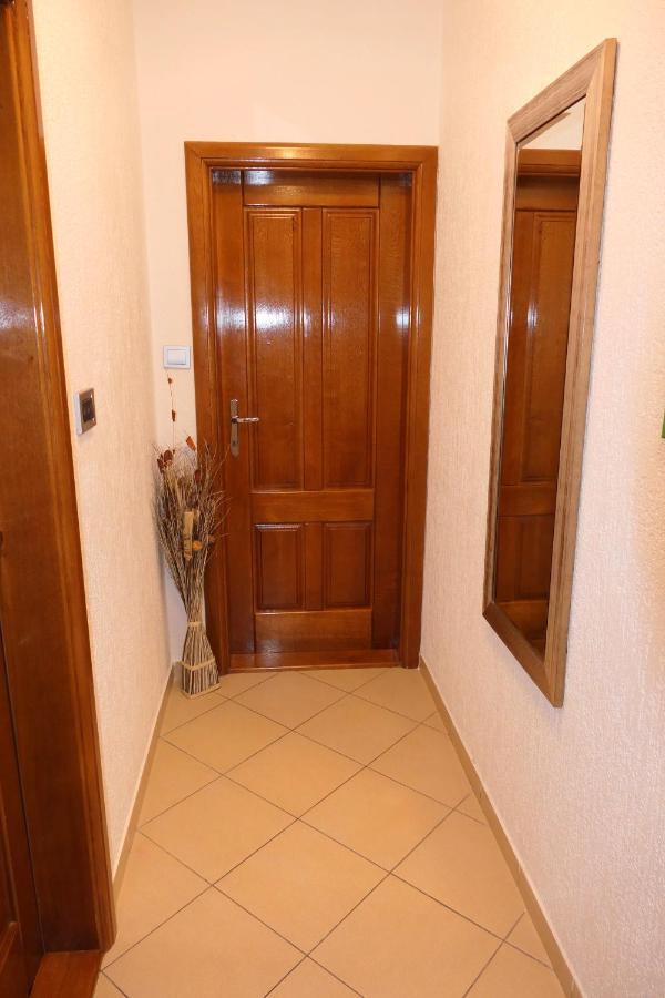 סנג' Apartment Marko מראה חיצוני תמונה